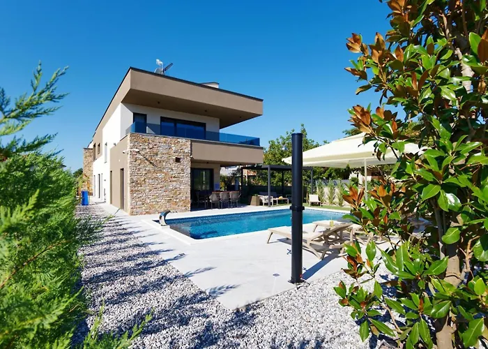 Bavigo Βίλα Marčana